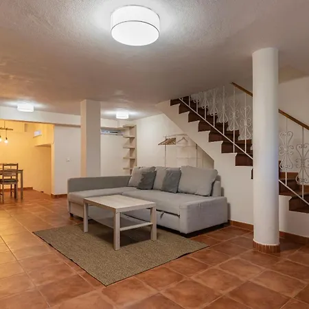 Sunshine Spot - 5min From Beach By Lovelystay Διαμέρισμα Costa de Caparica