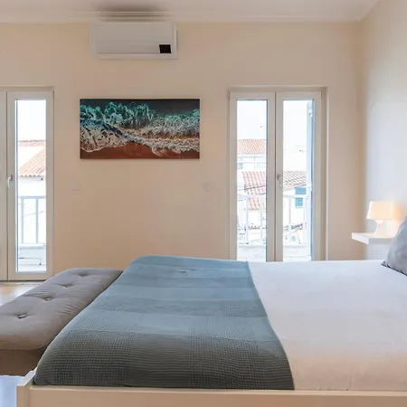 Διαμέρισμα Sunshine Spot - 5min From Beach By Lovelystay Costa de Caparica