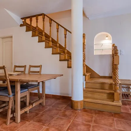 Apartman Sunshine Spot - 5min From Beach By Lovelystay *