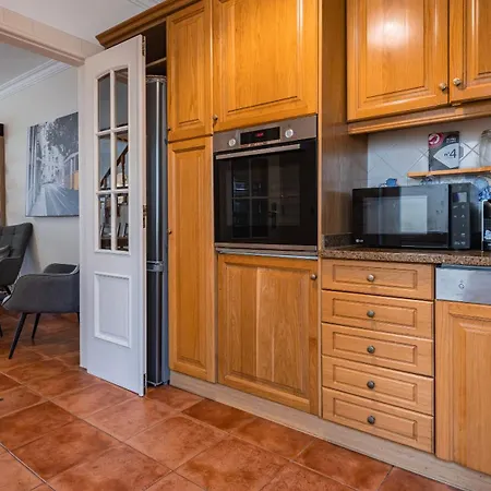 Apartman Sunshine Spot - 5min From Beach By Lovelystay *